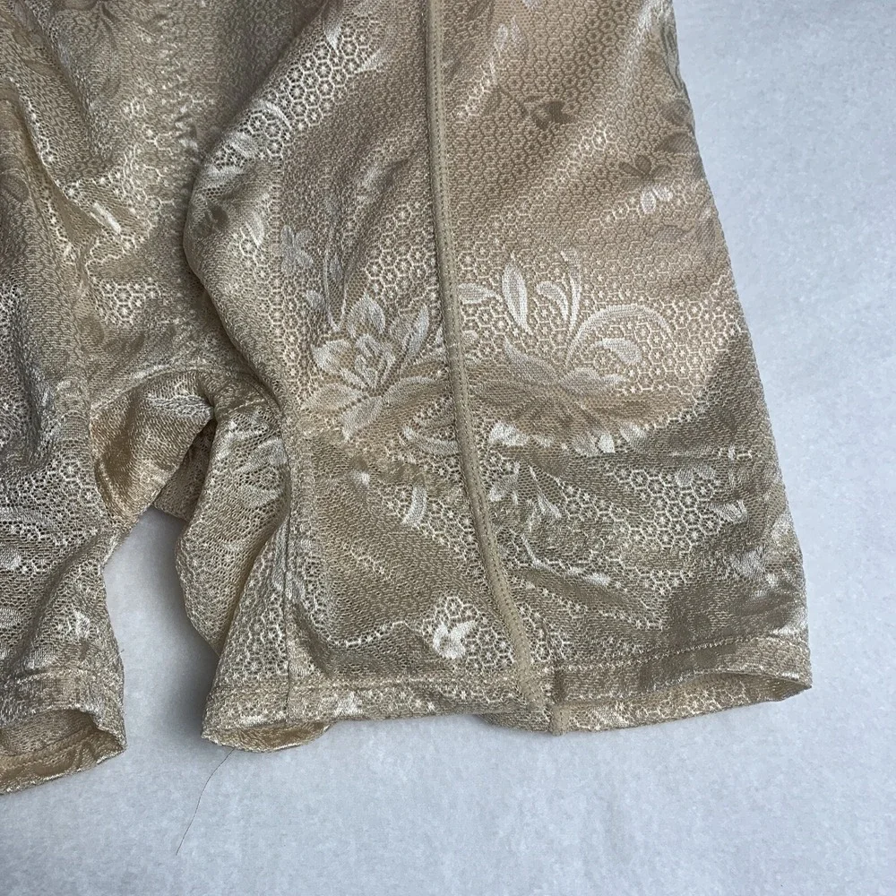 NWT Q-T Intimates Beige Nude Body Shaper Shorts Shapewear Booty Pads Size 1X XL‎